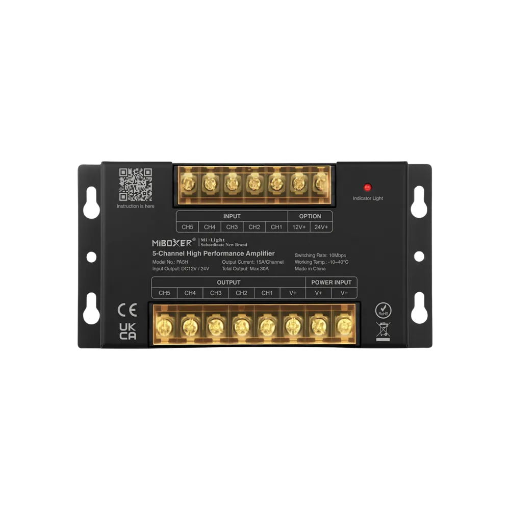Draufsicht eines schwarzen MiBOXER PA5H 5-Kanal LED-Signalverstärkers (High Performance Amplifier) auf weißem Hintergrund. Zu sehen sind die goldenen Schraubklemmen für Input, Output und Power Input sowie die technischen Beschriftungen und CE-Kennzeichnungen.