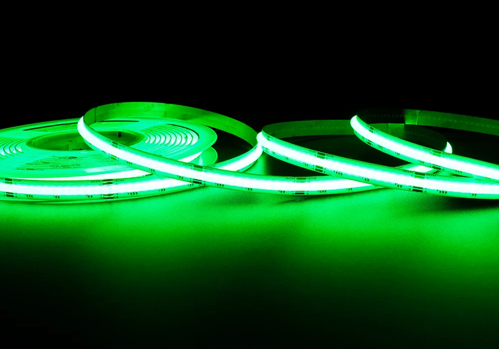 smd-led-streifen-warmweiss-zur-ausleuchtung