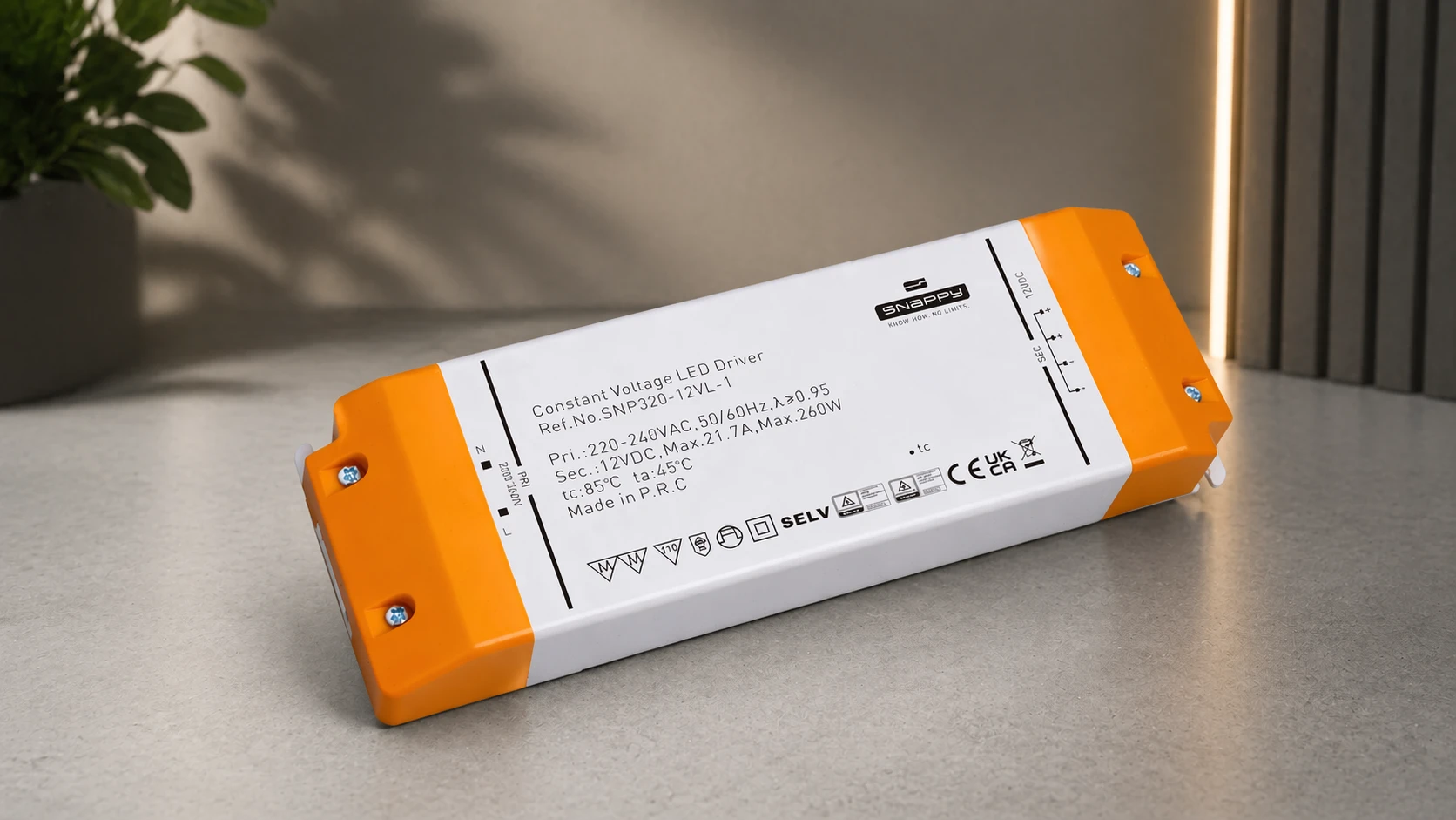 LED Netzteil Snappy 12V Slim Design für LED Streifen Installation