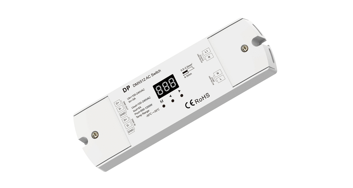 DMX512 AC Switch DP 230V Schaltaktor in perspektivischer Ansicht mit Display dmx512-ac-switch-dp-230v-schaltaktor-perspektive