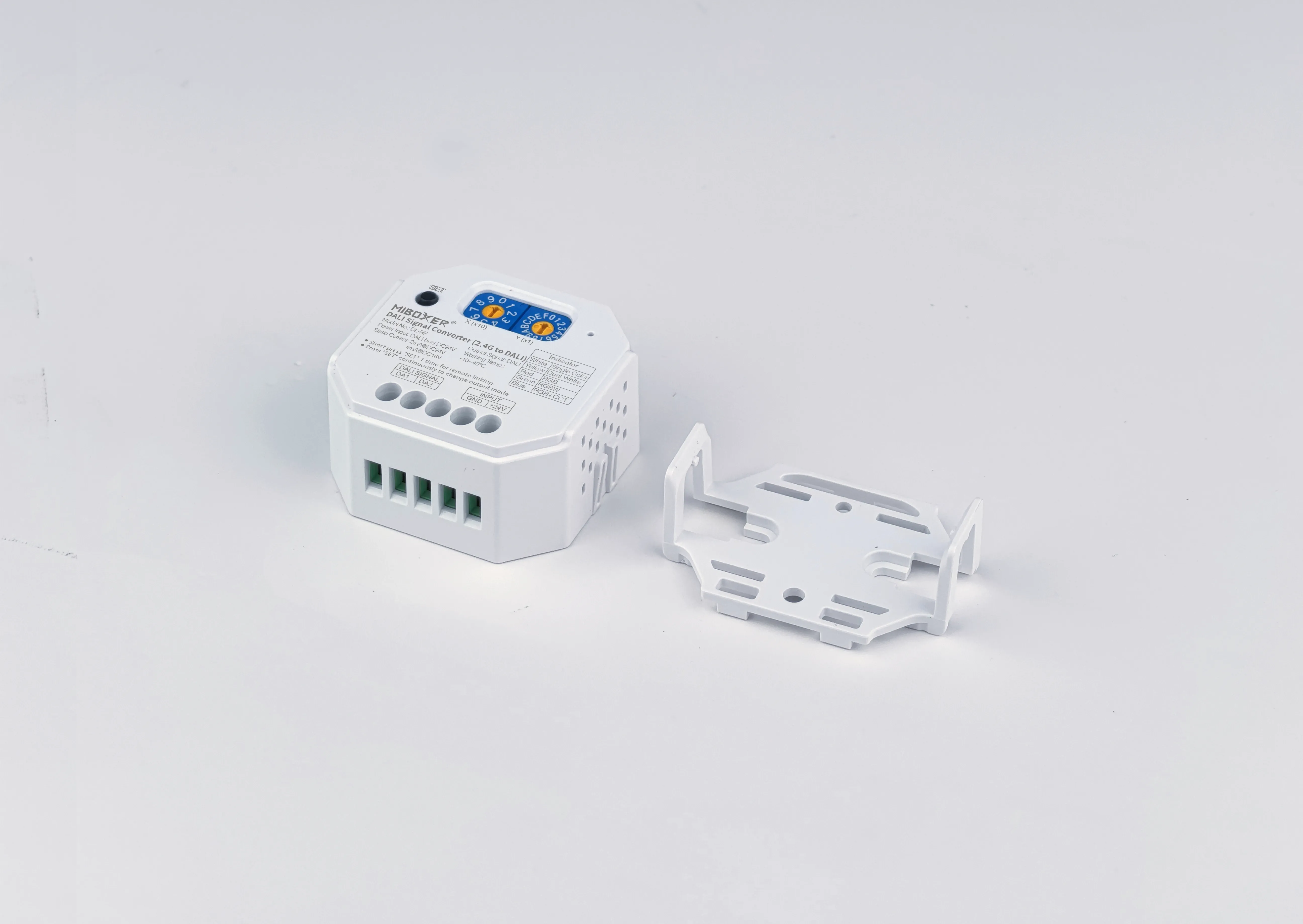 MiBoxer DL-RF Signalwandler mit beiliegender Montagehalterung für Unterputzdose und Wandmontage