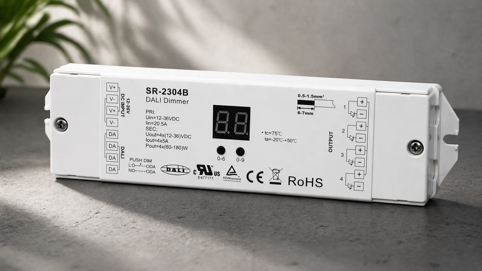 LED DALI Controller 12–48V DC für Lichtsteuerung LED DALI Controller 12 bis 48V DC in moderner Installation zur Steuerung von LED Streifen