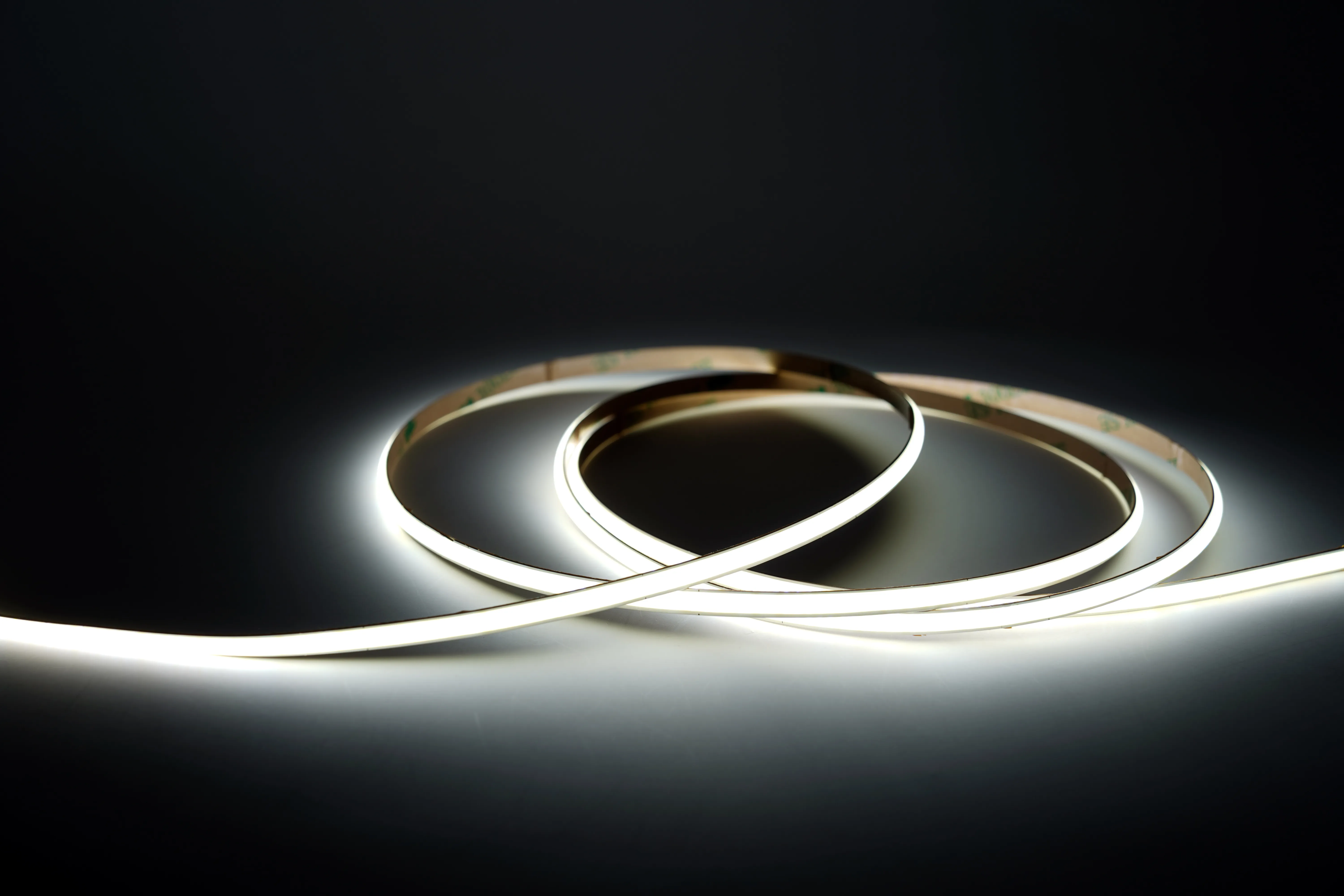 COB LED Streifen 5 mm – 480 LEDs/m, 24V, 7W/m, 630 lm/m, 5m – Kaltweiß 6000K CRI>90, IP33, schmal