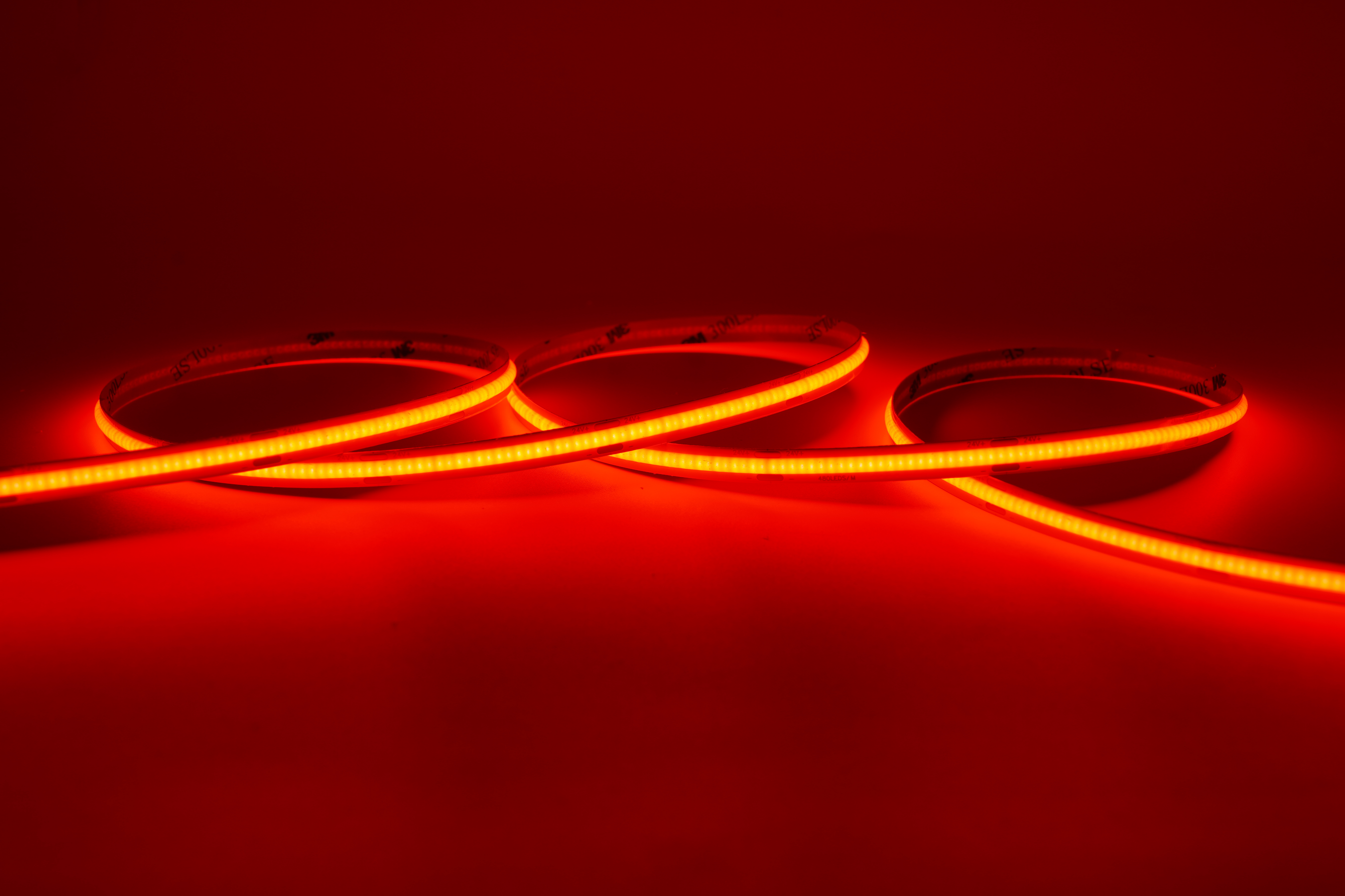 COB LED Streifen 24V – 480 LEDs/m – 8 mm – 10W/m – Rot – IP33 – homogener Lichtstreifen
