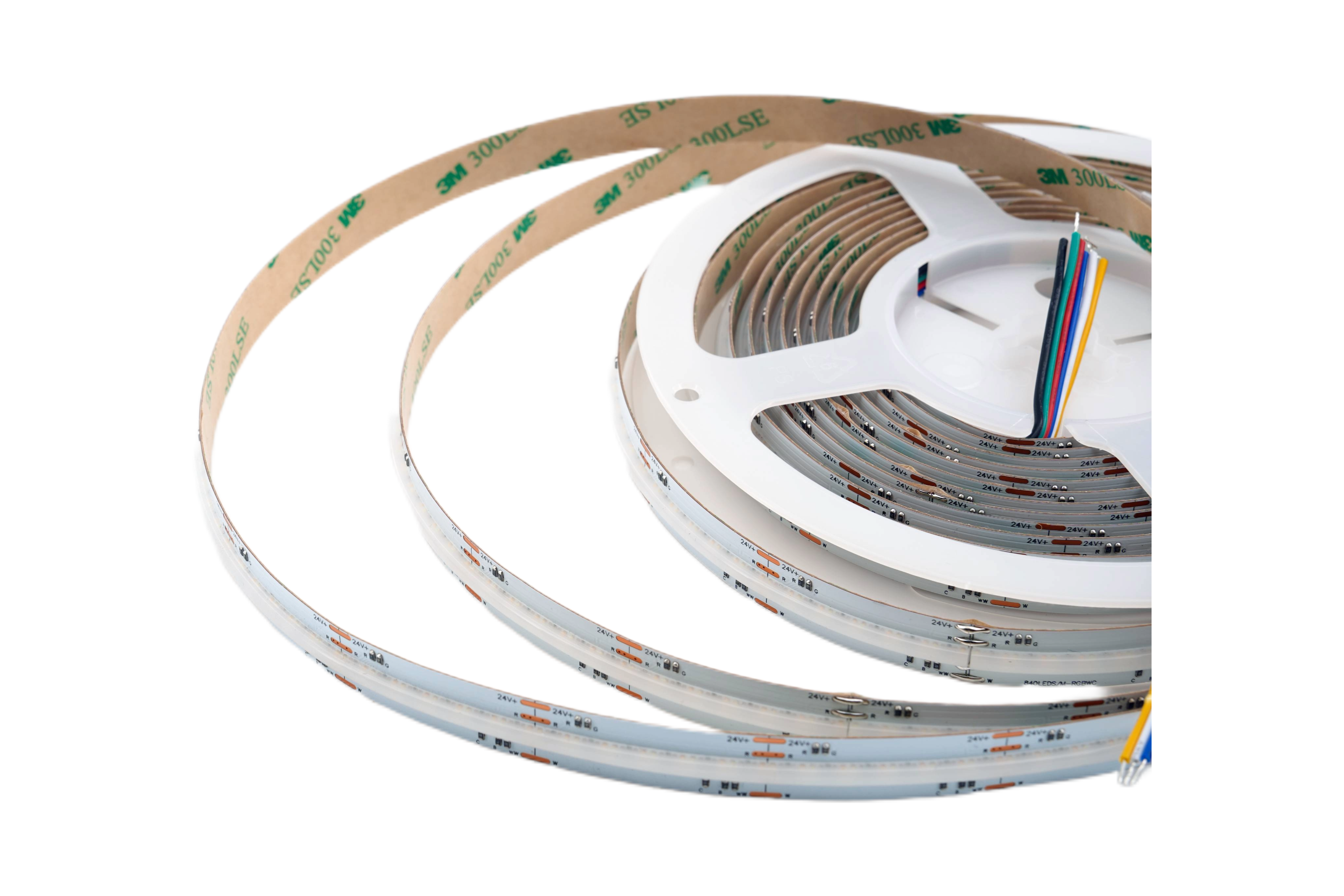 COB RGBCCT LED-Streifen 12 mm – 5m Rolle leuchtend in RGB-Farben COB RGBCCT LED-Streifen 12 mm auf 5-Meter-Rolle – leuchtend in RGB-Farben, IP33 für den Innenbereich