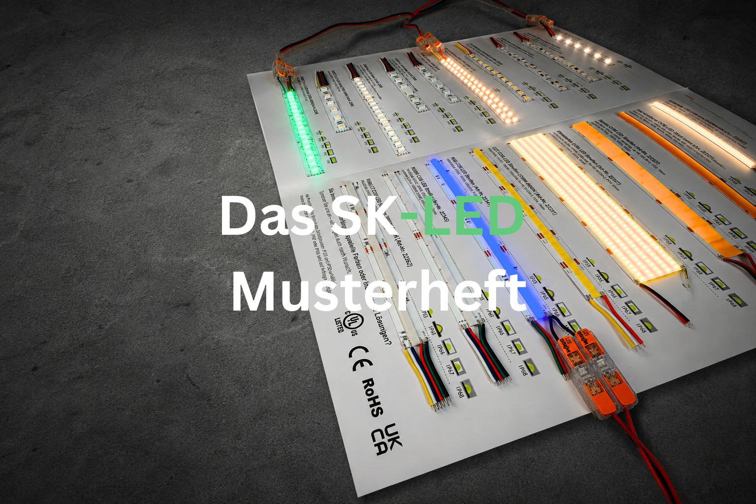 Das SK-LED Musterheft mit echten LED Streifen Mustern zur Produktauswahl