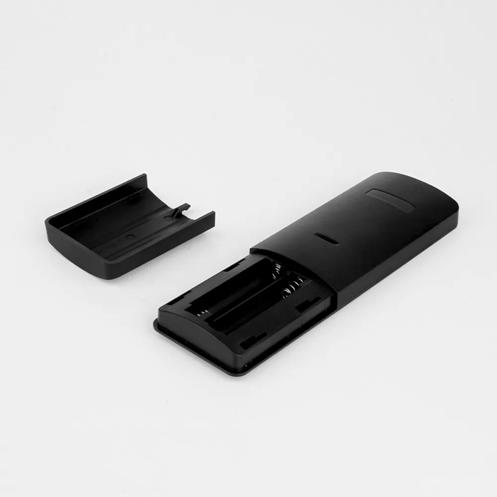MiBoxer C6 SPI Remote Batteriefach MiBoxer C6 SPI LED Fernbedienung geöffnetes Batteriefach Rückseite