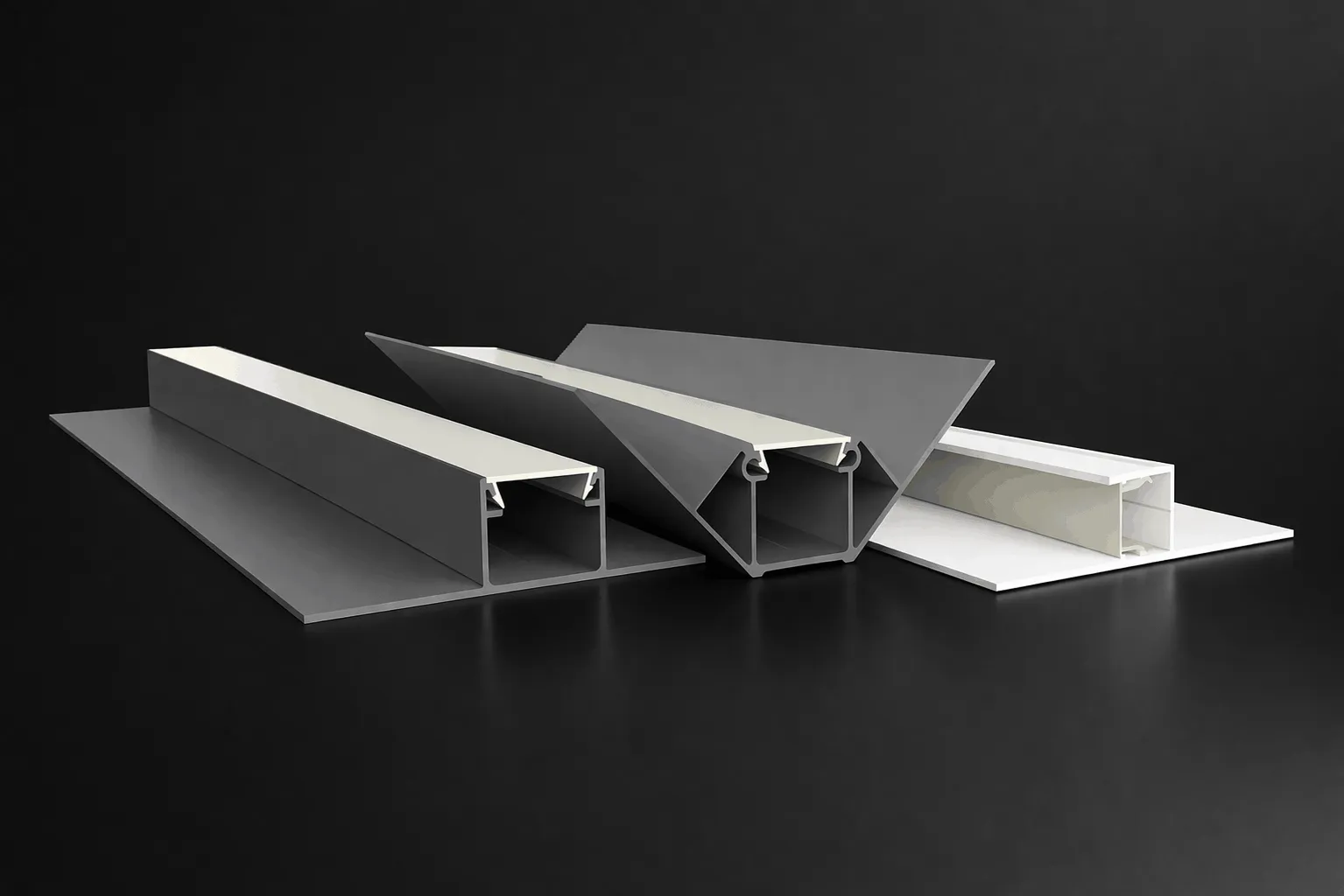 Vier LED Trockenbauprofile im Vergleich Vier LED Trockenbauprofile im Vergleich: Mittelprofil, Abschlussprofil, Schattenfuge und Eckprofil