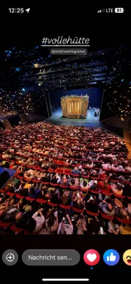 led-buehnenbeleuchtung-theater-ingolstadt-zauberfloete-publikum led-buehnenbeleuchtung-theater-ingolstadt-zauberfloete-publikum
