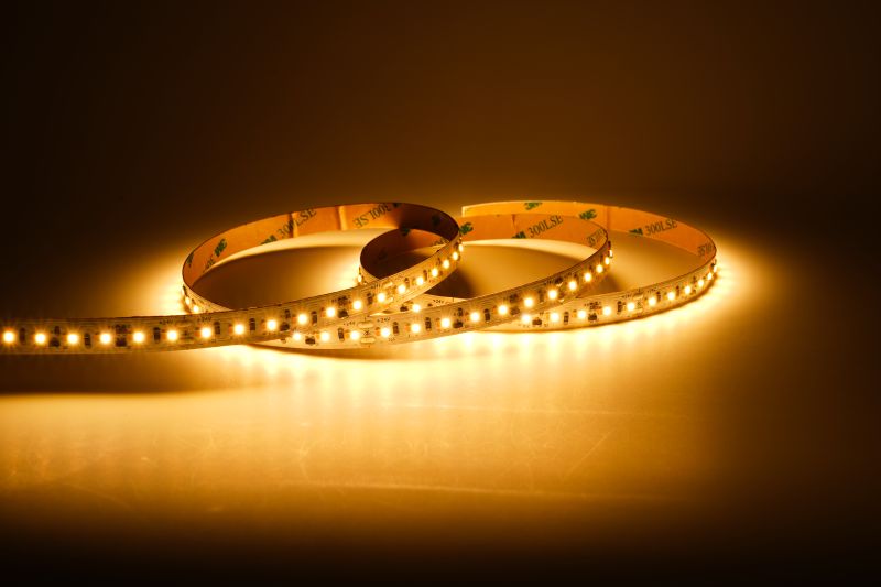 CCT LED Streifen 24V Dimm to Warm warmweiß Lichtbild dimmbar LED Band