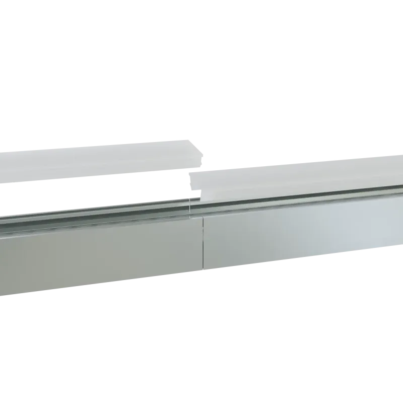 Kabelkanal-Stoßverbinder aus Aluminium zur geraden Verbindung zweier Kabelkanal-Segmente, Ansicht von schräg oben