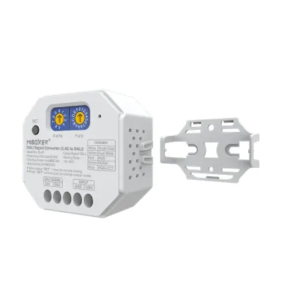 MiBoxer DL-RF Funk auf DALI Wandler mit Anschlussklemmen für DALI Signal und 24V Eingang, daneben die Montagehalterung