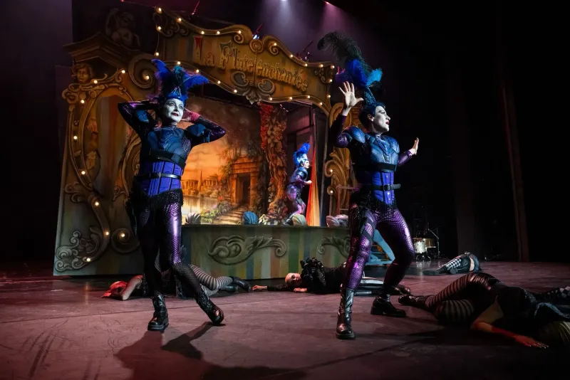 led-theaterbeleuchtung-dmx-performance-zauberfloete
