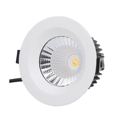 led-einbaustrahler-ip65-12w-24v-2700k-cri95-frontansicht_1920x1920