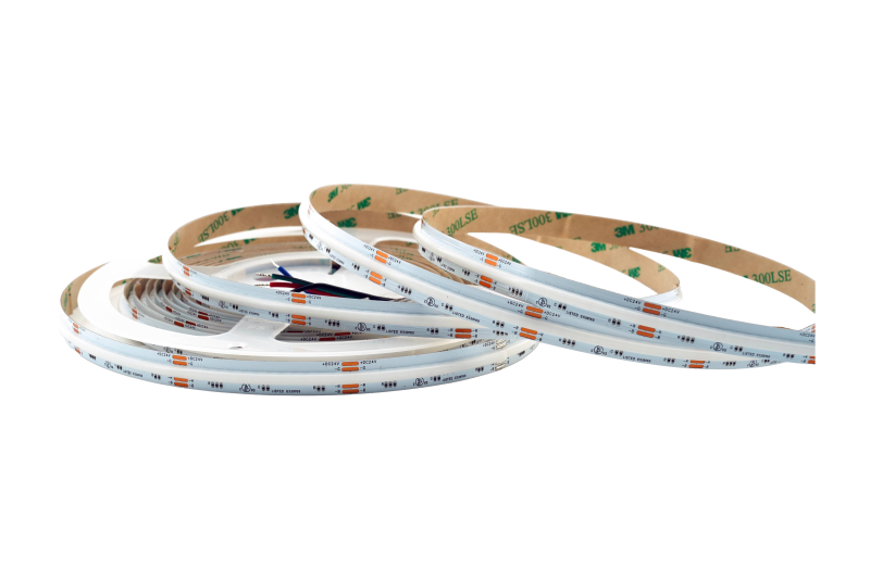 COB RGB LED Streifen 10 mm – detaillierte Nahaufnahme des homogenen RGB-Lichtbands, 840 LEDs/m, 24 V, flexibles LED Band mit 180° Abstrahlwinkel für farbige Akzent- und Ambientebeleuchtung