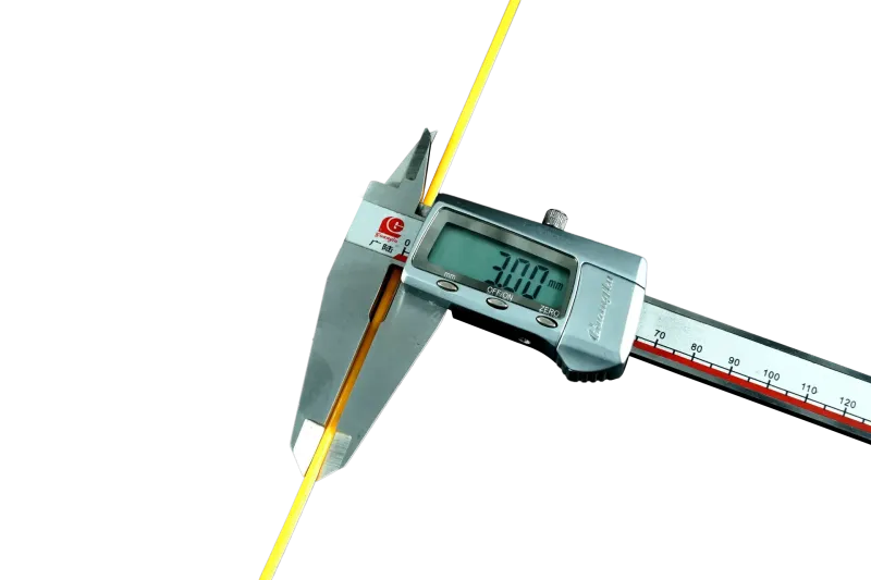 3mm schmaler COB LED Streifen Art.-Nr. 22302 mit Messschieber zur exakten Breitenmessung