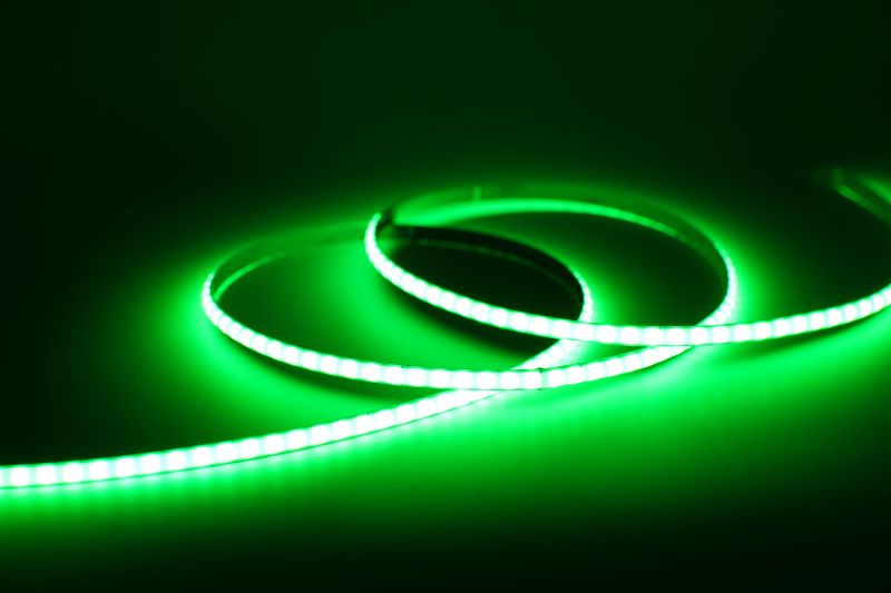 COB RGB LED-Streifen 5 mm – 576 LEDs/m, 24 V, 10 W/m – homogenes RGB Band mit 180° Abstrahlwinkel