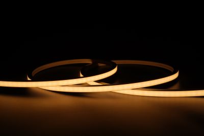 LED Neon Tube 10x10mm neutralweiß als Lichtlinie, flexibler Silikon Schlauch für 24V LED Streifen IP67