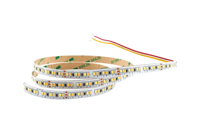 CCT LED Streifen 24V mit 192 LEDs pro Meter als unbeleuchtete Produktaufnahme – flexibles LED Band mit CRI82, Tunable-White Funktion und farbmarkierten Anschlusskabeln