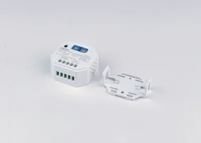 MiBoxer DL-RF Signalwandler mit beiliegender Montagehalterung für Unterputzdose und Wandmontage