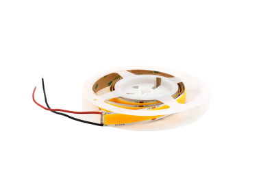 COB LED Streifen 24V mit 960 LEDs/m und 15 mm Breite als unbeleuchtetes Produktfoto auf Rolle – homogenes, punktfreies LED Band für hochwertige Innenbeleuchtung und lineare Lichtinstallationen