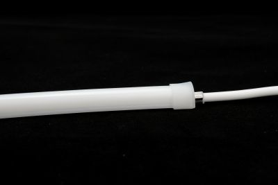 LED Neon Tube 13x13mm mit Anschlusskabel und Einspeisung, Silikon Schlauch 24V IP67 Detail