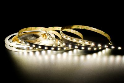 RGBCCT 5-in1 LED-Streifen 12 mm – 60LEDs/m, 24 V, 18 W/m – RGBCCT 2700K-6500K Band mit 120° Abstrahlwinkel