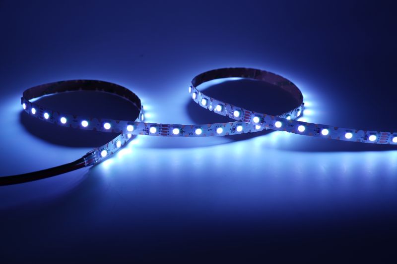 LED Streifen 24V kaltweiß SMD indirekte Beleuchtung mit sichtbaren LEDs für Deckenbeleuchtung Wohnzimmer Küche und Arbeitsplatz