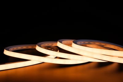 LED Neon Tube 20x20mm warmweiß 5m Rolle, gleichmäßige Lichtlinie 24V IP67
