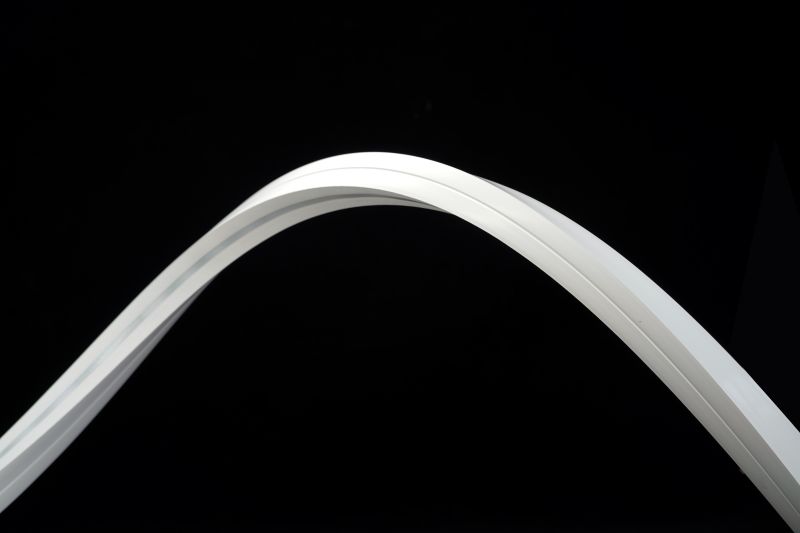 LED Neon Tube 20x20mm flexibel gebogen, Silikon Schlauch 24V IP67 Biegeradius
