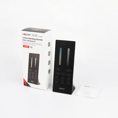 MiBoxer Y2 CCT LED Fernbedienung als Standgerät 2.4GHz mit Verpackung und Lieferumfang zur Steuerung von Farbtemperatur und Helligkeit bei LED Streifen