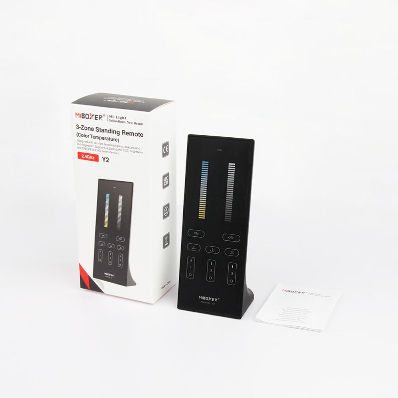 MiBoxer Y2 CCT LED Fernbedienung als Standgerät 2.4GHz mit Verpackung und Lieferumfang zur Steuerung von Farbtemperatur und Helligkeit bei LED Streifen