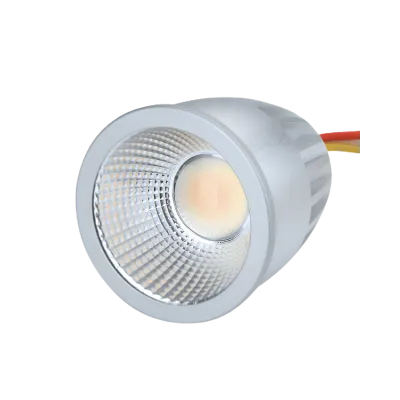 MR16 LED Spot 10W 24V DC CCT CRI95 60° Frontansicht MR16 LED Spot 10W 24V DC mit einstellbarer Farbtemperatur von 2000K bis 6000K und reflektierendem Reflektor