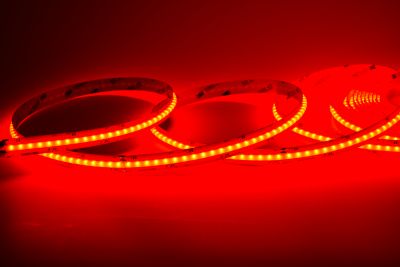 COB RGBCCT LED-Streifen 12 mm mit 6-poligem Anschlusskabel – 24 V, dimmbar per PWM-Controller
