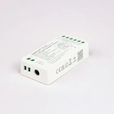MiBoxer SPIR3 SPI LED Pixel Controller 2.4 GHz, 3-in-1 Einfarbig, RGB und RGBW, 5-24V DC, 10A MiBoxer SPIR3 SPI LED Pixel Controller 2.4 GHz, 3-in-1 Einfarbig, RGB und RGBW, 5-24V DC, 10A